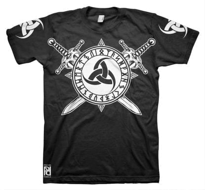 Triquetra Horns Runes Amulet Viking Valhalla T-Shirt