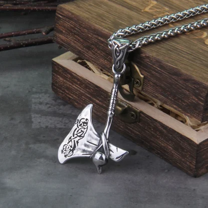 Alternative view of Vegvísir axe pendant necklace viking scandinavian norse with wooden box