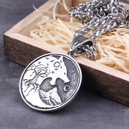 Ulfhednar stainless steel Wolf head and life tree norse viking pendant necklace vikings wooden box
