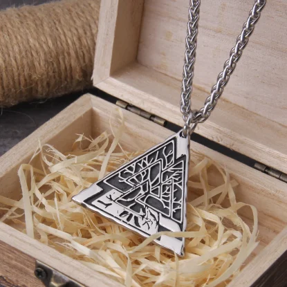 Valknut Tree of Life Round Pendant Necklace Men's Viking Rune Amulet Necklace Pendant
