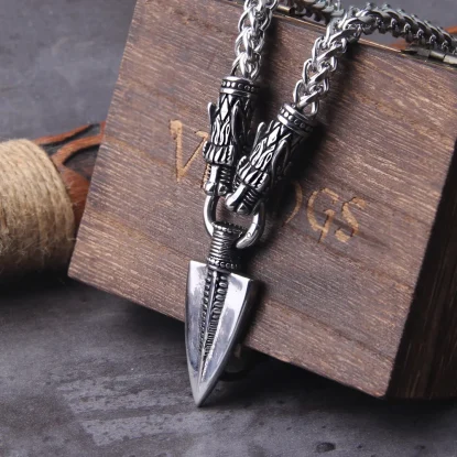Gungnir Necklaces Viking Vegvisir Amulet Spear Pendant Norse Runes Stainless Steel King Chain